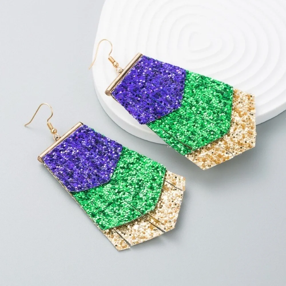 Sparkle and Shine at Mardi Gras: Dangle Glitter Earrings Extravaganza!